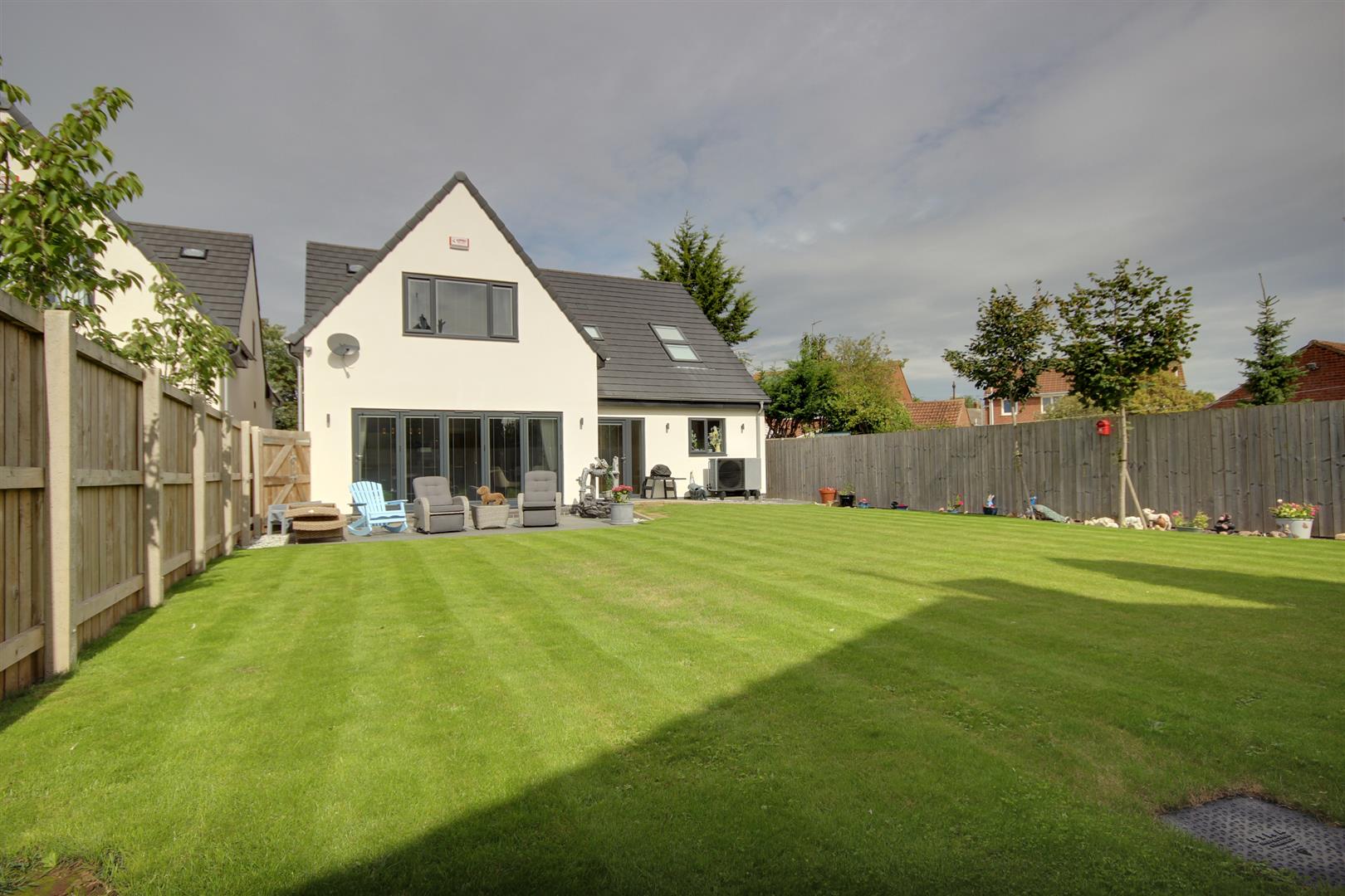 Barney Close, Tickton